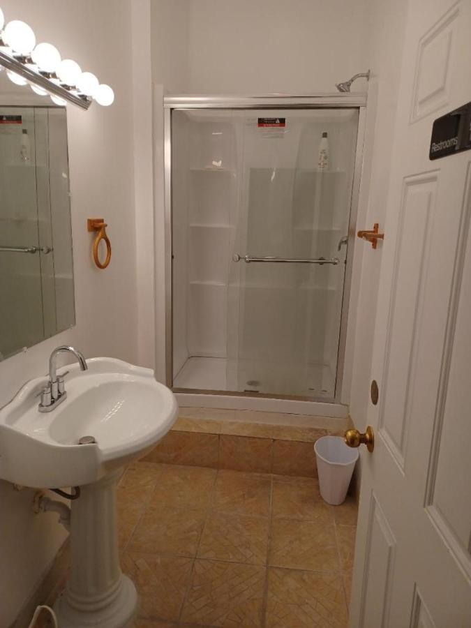 Hotel Bnb 2 Chicago Eksteriør bilde